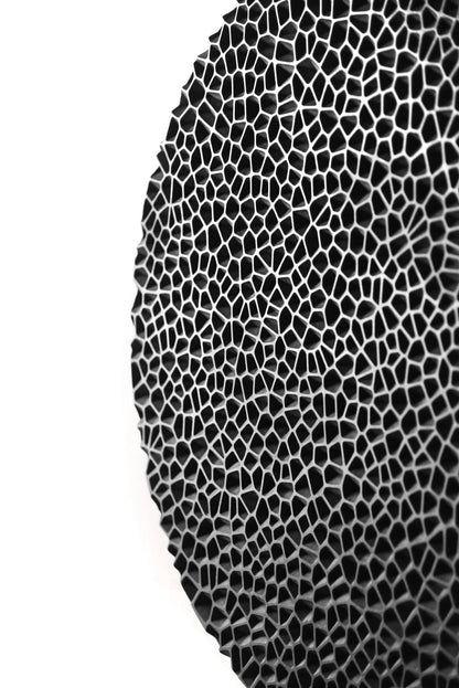 Holes iroko - Round Wood Wall Hanging