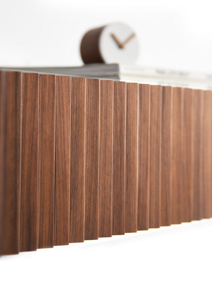 Close up of the walnut front texture and refined woodworking finish